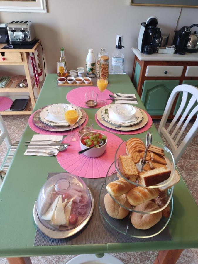 B&B El Solsones - Olius El Pi de Sant Just Eksteriør billede